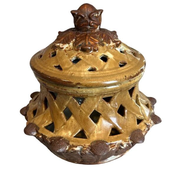 Brown Italian Style Ceramic Lattice Pattern Covered Jar or Potpourri Holder